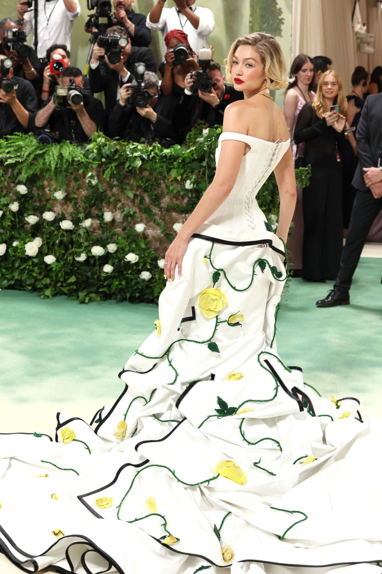 Gigi Hadid in Floral Gown at Met Gala 2024 in New York City05